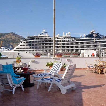 شقة Attico Con Terrazza Sul Porto باليرمو المظهر الخارجي الصورة