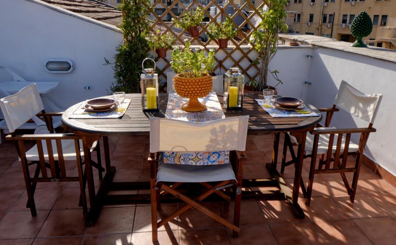 شقة Attico Con Terrazza Sul Porto باليرمو المظهر الخارجي الصورة